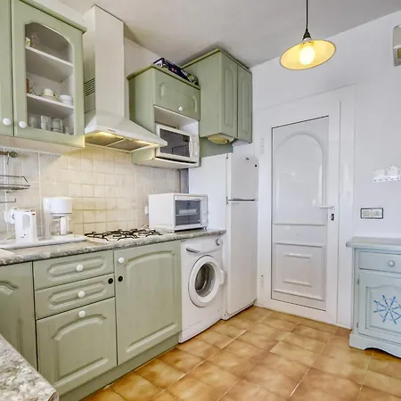 Apartment With Furnished Terrace
